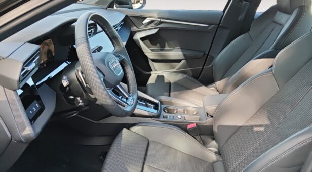 AUDI A3 SEDAN 2.0 35 TDI S TRONIC S LINE 150 4p