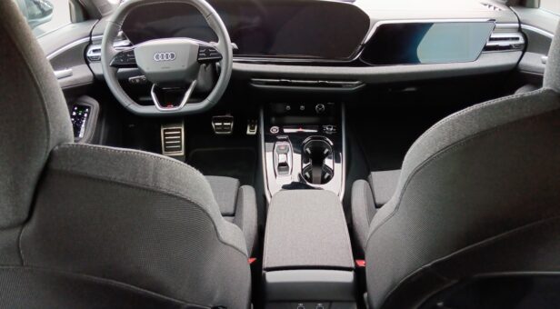 AUDI A5 FAMILIAR 2.0 PHEV E-HYBRID QUATT 220 S LINE AVANT 299 5p
