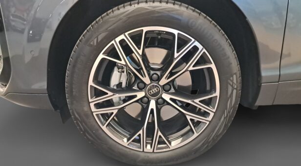 AUDI Q3 TODOTERRENO 2.0 TDI S TRONIC BLACK LINE 150 5p