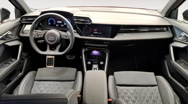 AUDI AUDI A3 SPORT BACK AUDI A3 SPORTBACK LAUNCH EDITION 35 TFSI 110 kw S TRONIC AUDI AUDI A3 SPORT BACK AUDI A3 SPORTBACK LAUNCH EDITION 35 TFSI 110 kw S TRONIC