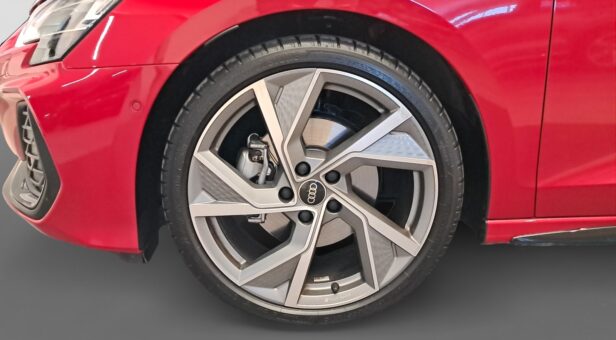 AUDI AUDI A3 SPORT BACK AUDI A3 SPORTBACK LAUNCH EDITION 35 TFSI 110 kw S TRONIC AUDI AUDI A3 SPORT BACK AUDI A3 SPORTBACK LAUNCH EDITION 35 TFSI 110 kw S TRONIC