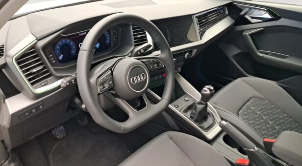 AUDI A1 BERLINA CON PORTON 1.0 30 TFSI ADRENALIN SPORTBACK 116 5p