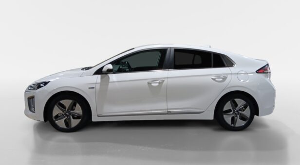 HYUNDAI IONIQ BERLINA CON PORTON 1.6 GDI HEV STYLE DCT 141 5p