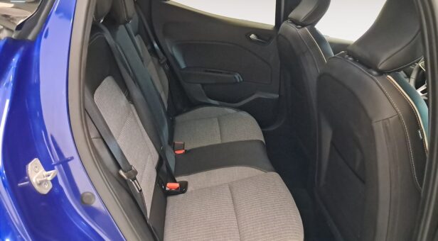 RENAULT CLIO BERLINA CON PORTON 1.0 TCE 67KW TECHNO 90 5p