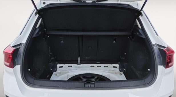 VOLKSWAGEN T-ROC TODOTERRENO 2.0 TDI 85KW ADVANCE R-LINE 115 5p