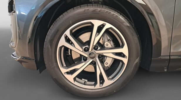 AUDI Q6 SPORTBACK E-TRON TODOTERRENO BEV 100KWH S LINE QUATTRO AUTO 388 5p AUDI Q6 SPORTBACK E-TRON TODOTERRENO BEV 100KWH S LINE QUATTRO AUTO 388 5p
