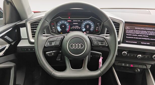 AUDI A1 BERLINA CON PORTON 1.0 30 TFSI ADRENALIN BLACK ED SPORTBACK 116 5p