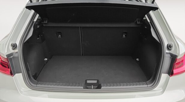 AUDI A1 BERLINA CON PORTON 1.0 30 TFSI ADRENALIN BLACK ED SPORTBACK 116 5p