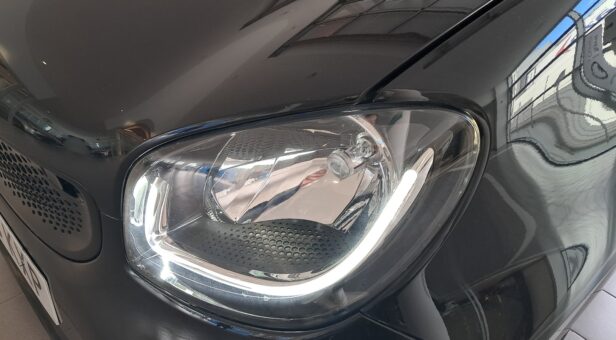 SMART FORTWO MINICOCHE 0.9 66KW COUPE 90 3p