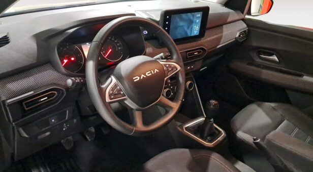 DACIA SANDERO BERLINA CON PORTON 1.0 TCE 67KW STEPWAY EXPRESSION 91 5p