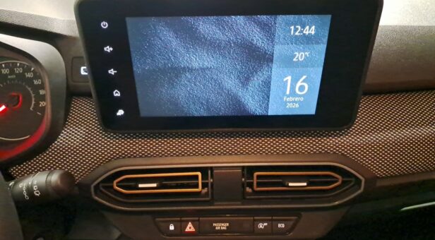 DACIA SANDERO BERLINA CON PORTON 1.0 TCE 67KW STEPWAY EXPRESSION 91 5p