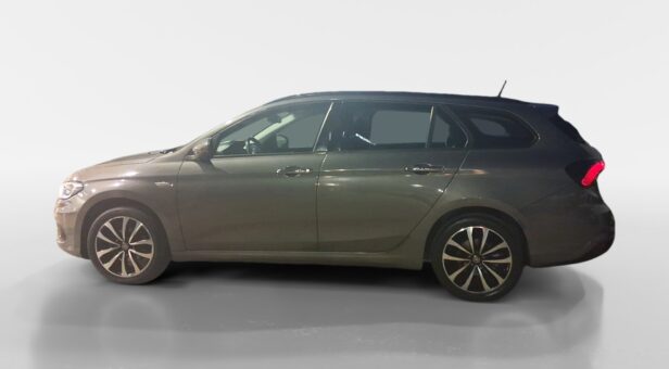 FIAT TIPO BERLINA CON PORTON 1.4 D EASY 95 5p FIAT TIPO BERLINA CON PORTON 1.4 D EASY 95 5p
