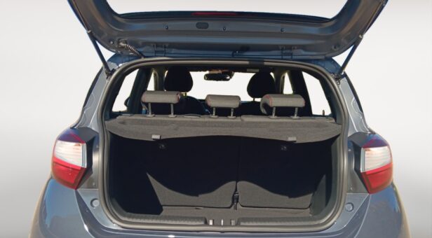 HYUNDAI I10 BERLINA CON PORTON 1.2 N LINE 79 5p