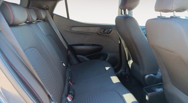 HYUNDAI I10 BERLINA CON PORTON 1.2 N LINE 79 5p