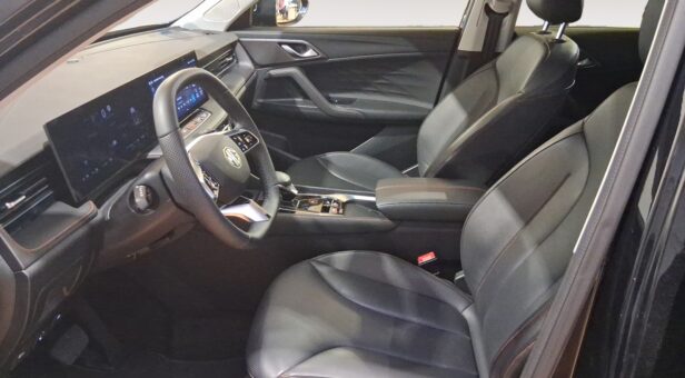 MG MG EHS PHEV Luxury MY24