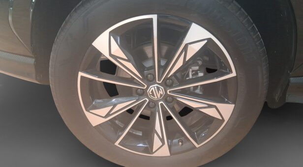 MG MG EHS PHEV Luxury MY24