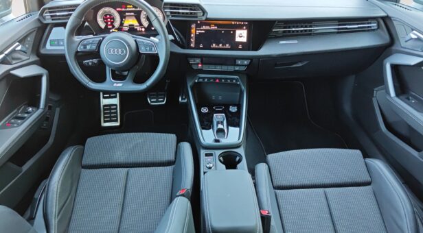 AUDI A3 BERLINA CON PORTON 1.5 40 TFSI E S TRONIC S LINE SPORTBACK 204 5p AUDI A3 BERLINA CON PORTON 1.5 40 TFSI E S TRONIC S LINE SPORTBACK 204 5p