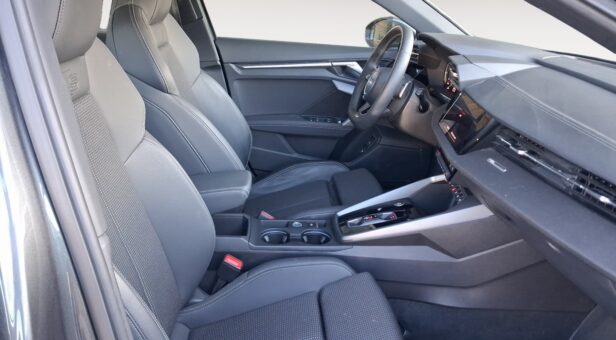AUDI A3 BERLINA CON PORTON 1.5 40 TFSI E S TRONIC S LINE SPORTBACK 204 5p AUDI A3 BERLINA CON PORTON 1.5 40 TFSI E S TRONIC S LINE SPORTBACK 204 5p