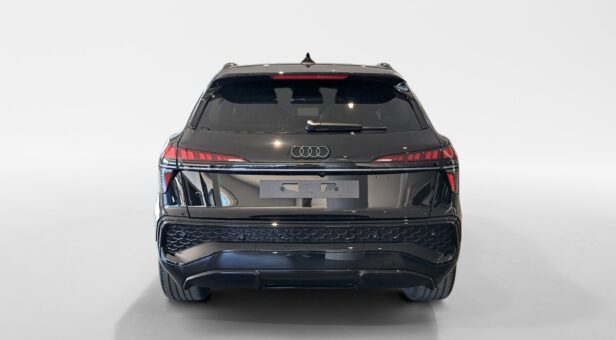 AUDI Q3 TODOTERRENO 2.0 TDI S TRONIC BLACK LINE 150 5p AUDI Q3 TODOTERRENO 2.0 TDI S TRONIC BLACK LINE 150 5p