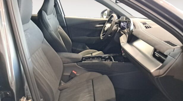 AUDI Q3 SPORTBACK TODOTERRENO 1.5 PHEV S TRONIC BLACK LINE 272 5p