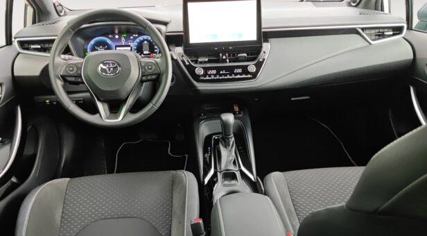 TOYOTA COROLLA TOURING SPORTS Touring Sports Hybrid 200 Style Edition