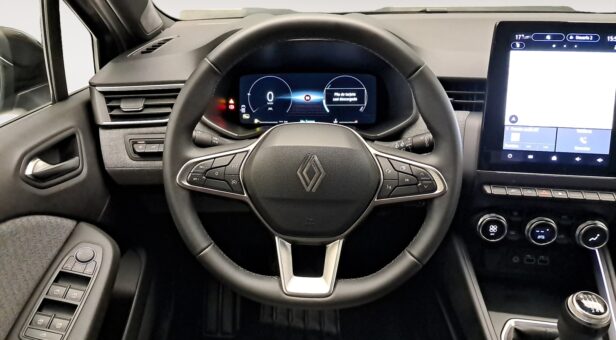 RENAULT CLIO BERLINA CON PORTON 1.0 TCE 67KW TECHNO 90 5p