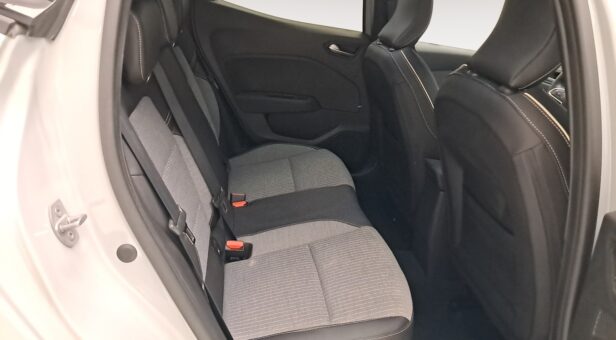 RENAULT CLIO BERLINA CON PORTON 1.0 TCE 67KW TECHNO 90 5p