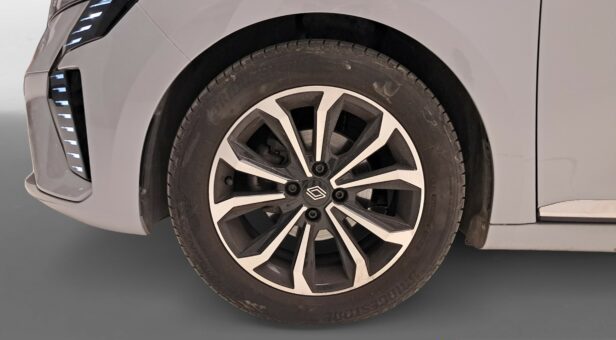 RENAULT CLIO BERLINA CON PORTON 1.0 TCE 67KW TECHNO 90 5p