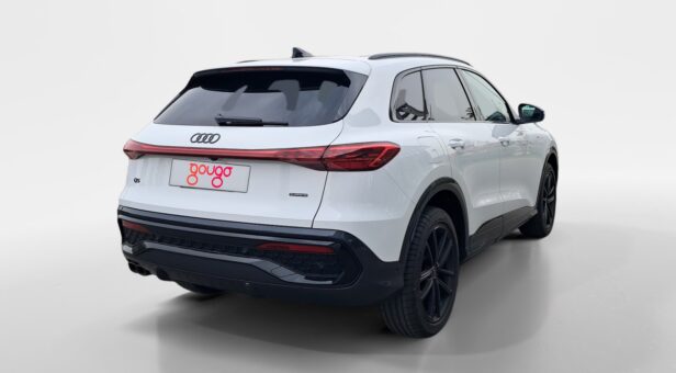AUDI Q5 TODOTERRENO 2.0 TDI MHEV BLACK LINE S TRONIC QUATTRO 204 5p