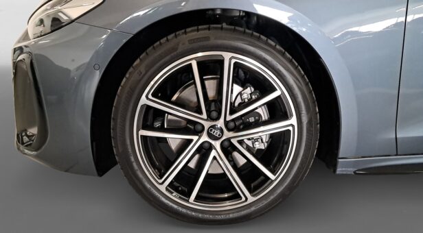 AUDI A5 FAMILIAR 2.0 TDI 150 KW BLACK LINE AVANT 204 5p