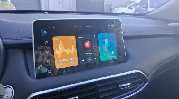 MG MG EHS MG EHS 1.5T 16.6kwh EDU 2WD COM LHD Dark