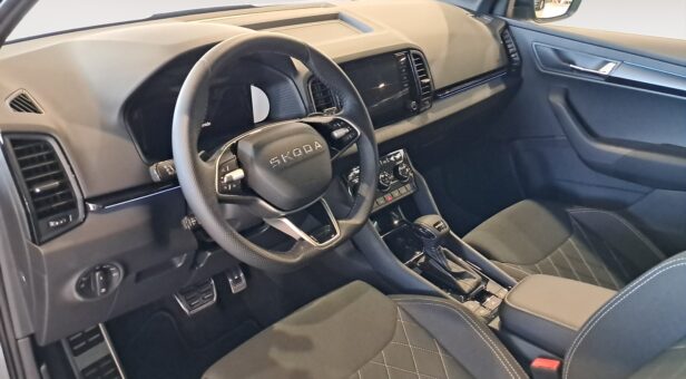 SKODA KAROQ SPORTLINE 2,0 TDI 110 KW (150 cv) DSG 7 VEL. SKODA KAROQ SPORTLINE 2,0 TDI 110 KW (150 cv) DSG 7 VEL.