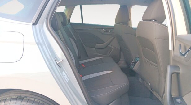 SKODA SCALA SELECTION 1,0 TSI 85 KW (115 cv) DSG 7 VEL.