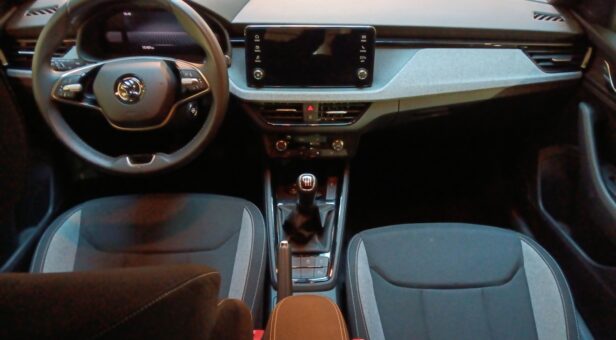 SKODA SCALA SELECTION 1,0 TSI 85 KW (115 cv) MANUAL 6 VEL.