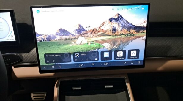 EBRO S900 TODOTERRENO 1.5 TGDI PHEV LUXURY 3DHT 4WD 425 5P 7 Plazas