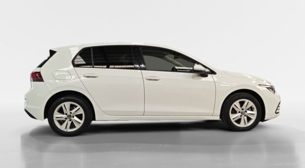 VOLKSWAGEN GOLF Life 2.0 TDI 85 kW (115 CV) 6 vel.