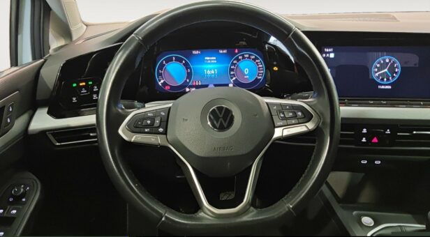 VOLKSWAGEN GOLF Life 2.0 TDI 85 kW (115 CV) 6 vel.