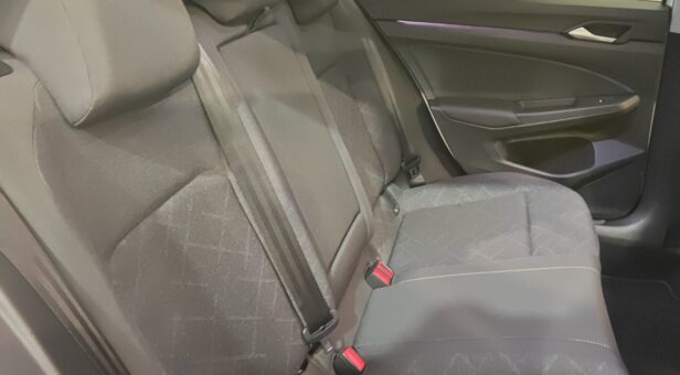 VOLKSWAGEN GOLF Life 2.0 TDI 85 kW (115 CV) 6 vel.