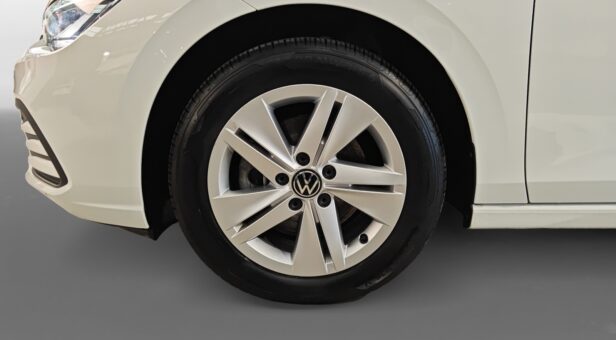 VOLKSWAGEN GOLF Life 2.0 TDI 85 kW (115 CV) 6 vel.