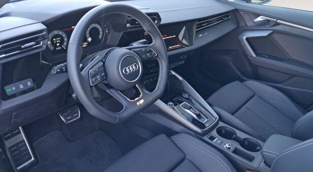 AUDI A3 BERLINA CON PORTON 1.5 40 TFSI E S TRON ALLSTREET ADVANCED 204 5p