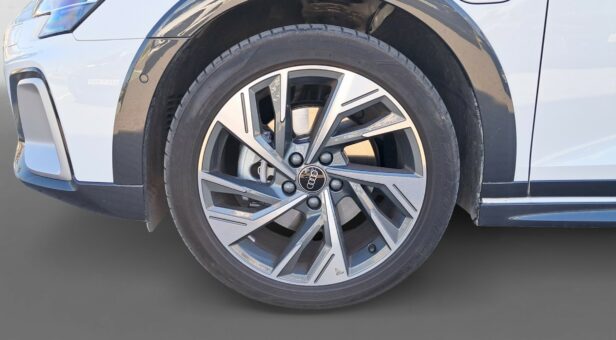 AUDI A3 BERLINA CON PORTON 1.5 40 TFSI E S TRON ALLSTREET ADVANCED 204 5p