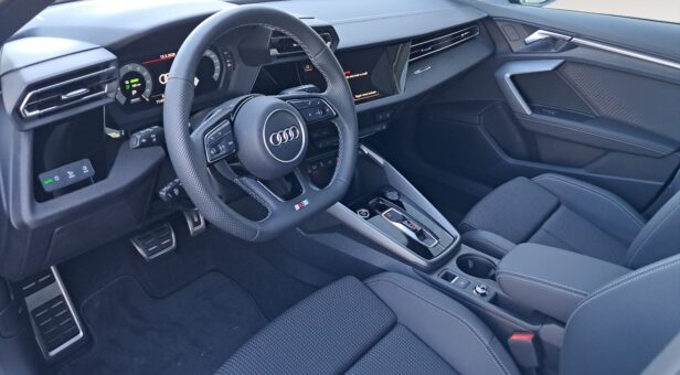AUDI A3 BERLINA CON PORTON 1.5 40 TFSI E S TRON ALLSTREET ADVANCED 204 5p
