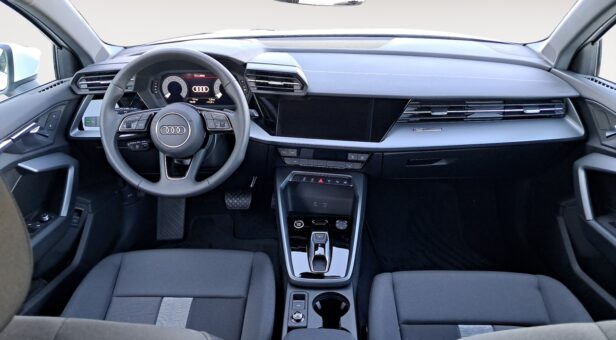 AUDI A3 SEDAN 2.0 TDI 110KW S TRONIC ADVANCED 150 4p AUDI A3 SEDAN 2.0 TDI 110KW S TRONIC ADVANCED 150 4p