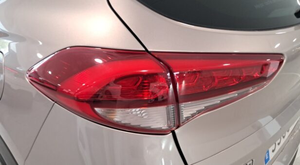 HYUNDAI TUCSON TODOTERRENO 1.7 CRDI 141 HP BLUEDR TECNO SKY DCT 2WD 141 5p