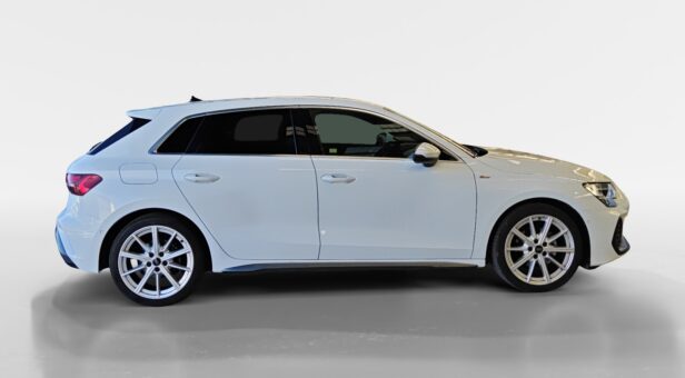AUDI A3 BERLINA CON PORTON 1.5 35 TFSI MHEV S TRON S LINE SPORTBACK 150 5p AUDI A3 BERLINA CON PORTON 1.5 35 TFSI MHEV S TRON S LINE SPORTBACK 150 5p