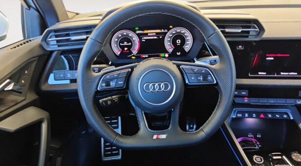 AUDI A3 BERLINA CON PORTON 1.5 35 TFSI MHEV S TRON S LINE SPORTBACK 150 5p AUDI A3 BERLINA CON PORTON 1.5 35 TFSI MHEV S TRON S LINE SPORTBACK 150 5p