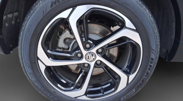 MG MG EHS MG HS 1.5t DCT 2WD LUX LHD