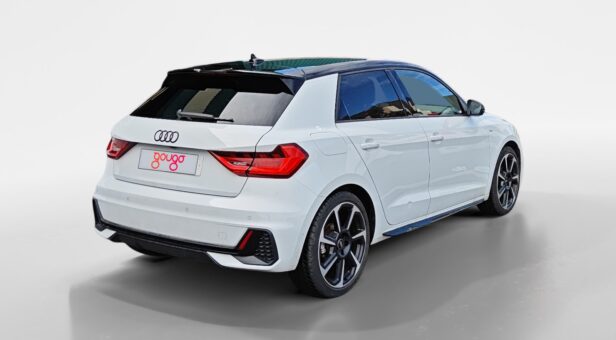 AUDI A1 BERLINA CON PORTON 1.0 30 TFSI S TR ADRENAL BLACK SPORTBACK 116 5p