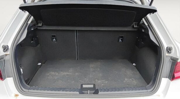 AUDI A1 BERLINA CON PORTON 1.0 30 TFSI S TR ADRENAL BLACK SPORTBACK 116 5p