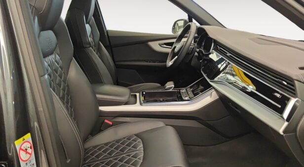 AUDI Q7 TODOTERRENO 3.0 55 TFSI E QUATTRO BLACK L. ED. TIPT. 394 5p